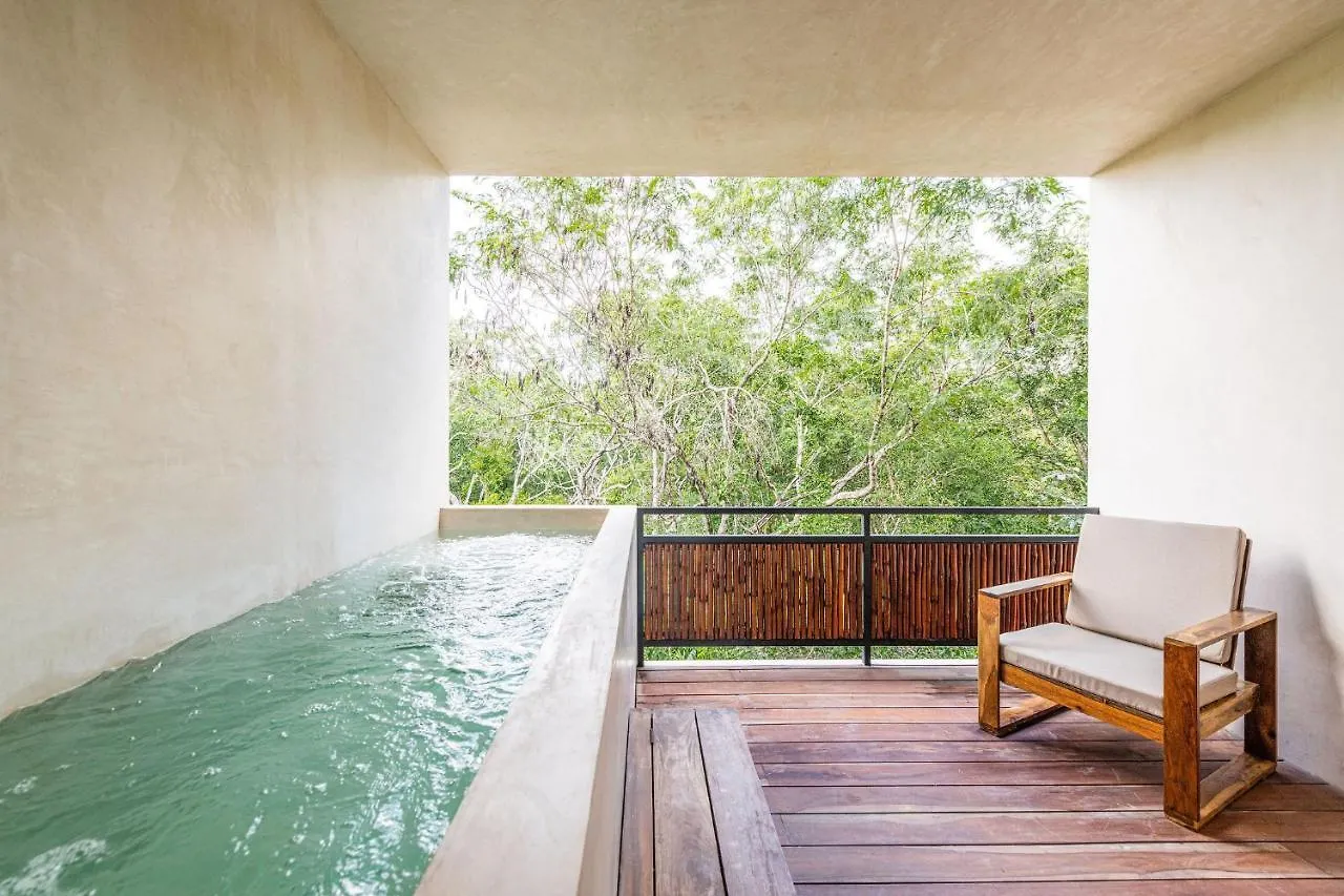 Irie Tulum Aparthotel